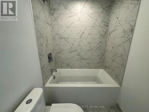 3501 - 82 Dalhousie Street, Toronto C08, ON - Indoor Photo Showing Bathroom