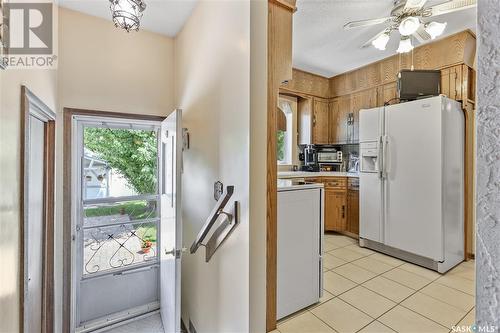 123 Plainsview Drive, Regina, SK - Indoor Photo Showing Kitchen