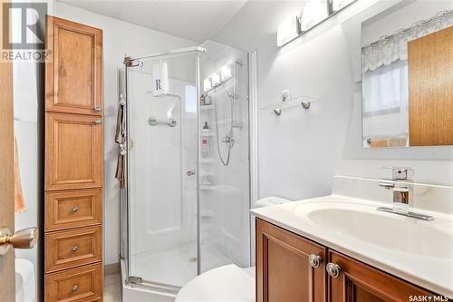 123 Plainsview Drive, Regina, SK - Indoor Photo Showing Bathroom