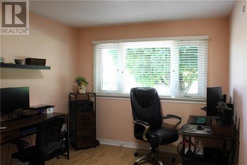 Main floor office or possible 4th bedroom - 95 Algonquin Avenue, Long Sault, ON - Indoor Photo Showing Office