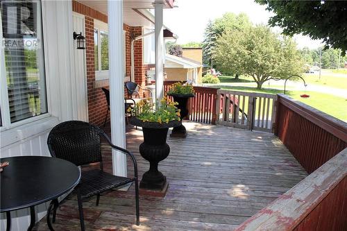 Large front deck perfect for your morning coffee - 95 Algonquin Avenue, Long Sault, ON - Outdoor With Deck Patio Veranda With Exterior