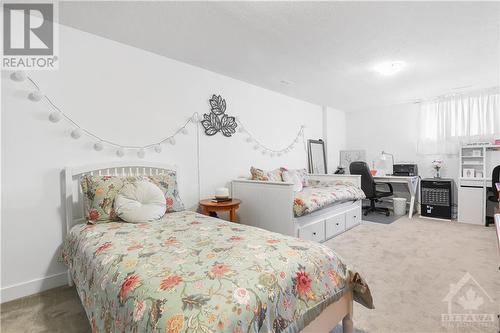 852 Clapham Terrace, Stittsville, ON - Indoor Photo Showing Bedroom