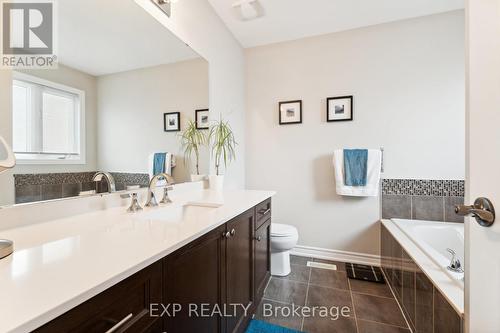 38 Walker Boulevard, New Tecumseth (Alliston), ON - Indoor Photo Showing Bathroom