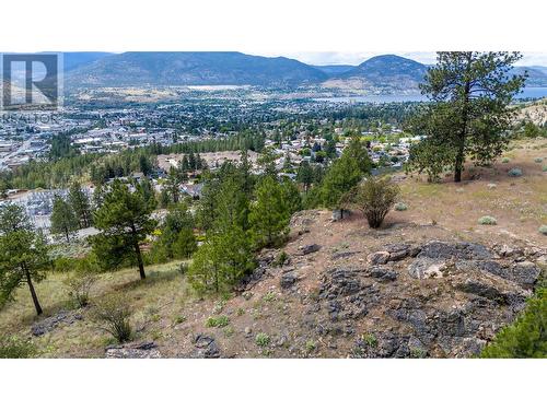 1824 Carmi Avenue, Penticton, BC 