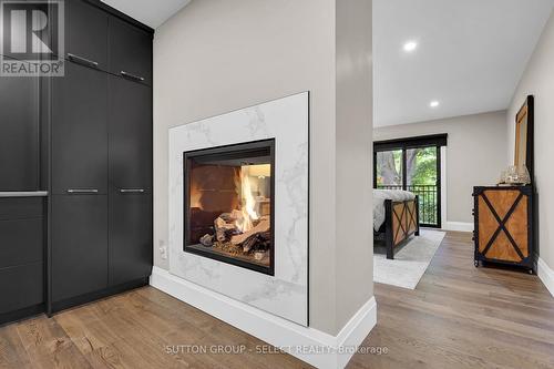 6954 Lambeth Walk, London, ON - Indoor With Fireplace