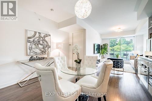 611 - 377 Madison Avenue, Toronto, ON - Indoor Photo Showing Dining Room