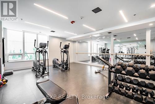 611 - 377 Madison Avenue, Toronto, ON - Indoor Photo Showing Gym Room