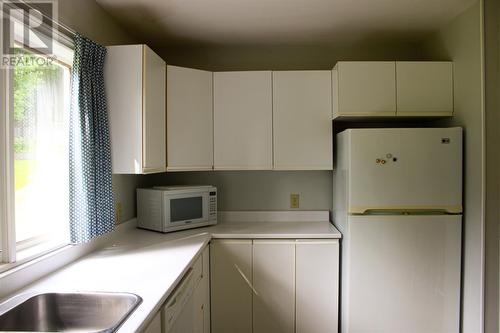 34 Poplar Avenue, St. John'S, NL - Indoor Photo Showing Kitchen