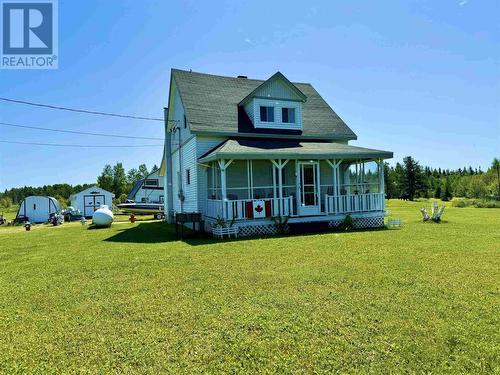 709 Junction Rd, Smooth Rock Falls, ON - Outdoor With Deck Patio Veranda