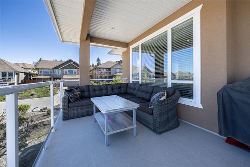 5024 Seon Crescent, Kelowna, BC - Outdoor With Deck Patio Veranda With Exterior