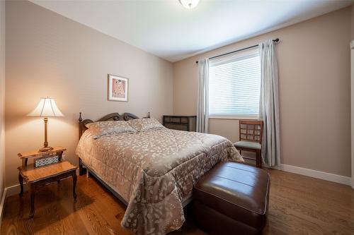 5024 Seon Crescent, Kelowna, BC - Indoor Photo Showing Bedroom