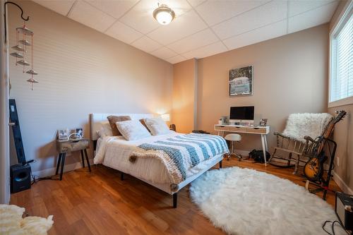 5024 Seon Crescent, Kelowna, BC - Indoor Photo Showing Bedroom