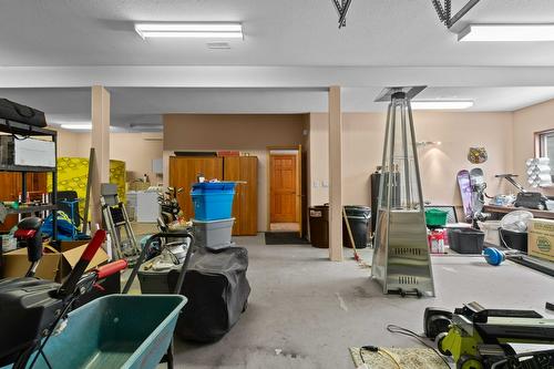 8475 Squilax-Anglemont Road, Anglemont, BC - Indoor Photo Showing Garage