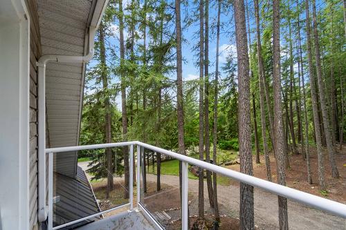 8475 Squilax-Anglemont Road, Anglemont, BC - Outdoor