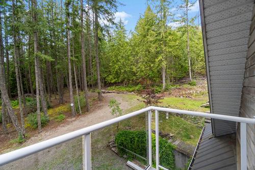 8475 Squilax-Anglemont Road, Anglemont, BC - Outdoor