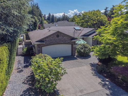 1242 Pintail Dr, Qualicum Beach, BC 