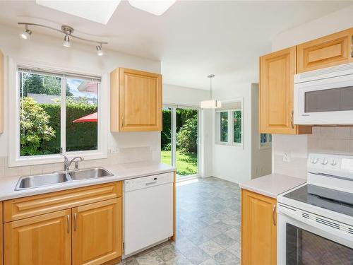 1242 Pintail Dr, Qualicum Beach, BC 