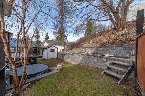 1571 20 Avenue, Salmon Arm, BC 