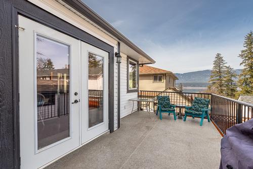 1571 20 Avenue, Salmon Arm, BC 