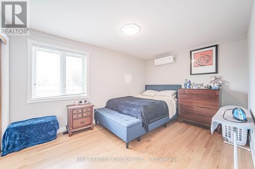 240 Pellatt Avenue, Toronto W04, ON - Indoor Photo Showing Bedroom