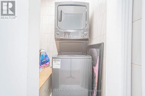 240 Pellatt Avenue, Toronto W04, ON - Indoor Photo Showing Laundry Room
