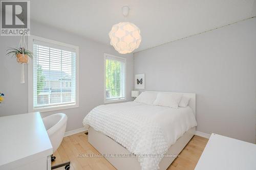 2455 Pebblestone Court, Oakville, ON - Indoor Photo Showing Bedroom