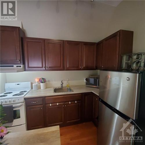 388 King Street W Unit#4, Brockville, ON - Indoor Photo Showing Kitchen