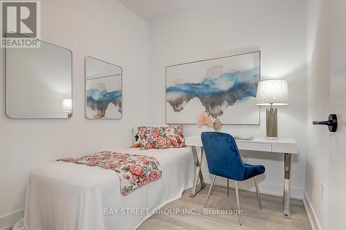 #320 - 50 George Butchart Drive, Toronto W05, ON - Indoor Photo Showing Bedroom