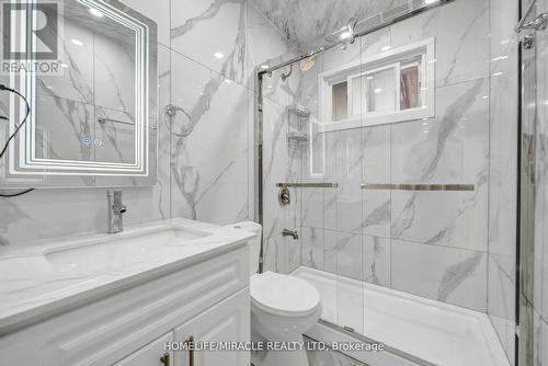 44 Birkdale Road, Toronto E09, ON - Indoor Photo Showing Bathroom