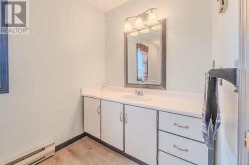 59 Powell Drive, Carbonear, NL - Indoor Photo Showing Bathroom