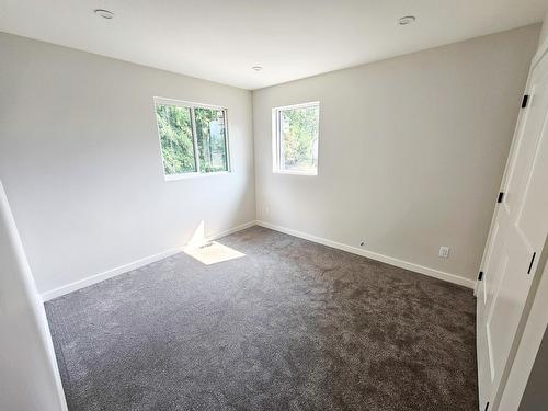 2801 Harlow Road, Nelson, BC - Indoor Photo Showing Other Room