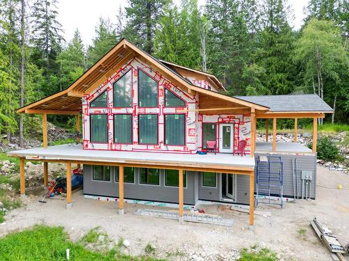 2801 Harlow Road, Nelson, BC - Outdoor With Deck Patio Veranda