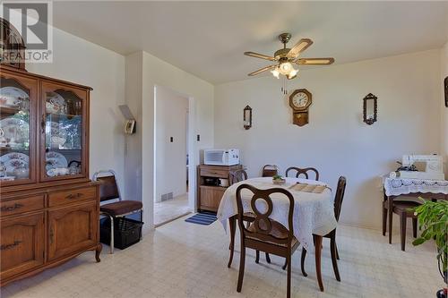 246 Basswood Avenue, Renfrew, ON - Indoor Photo Showing Dining Room