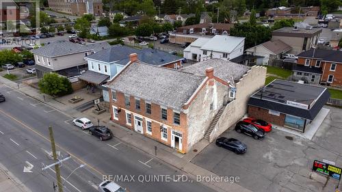 145 Pinnacle Street, Belleville, ON - 