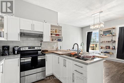 145 Pinnacle Street, Belleville, ON - Indoor Photo Showing Kitchen