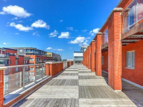 Terrasse - 301-150 Ch. Bates, Mont-Royal, QC - Outdoor With Exterior