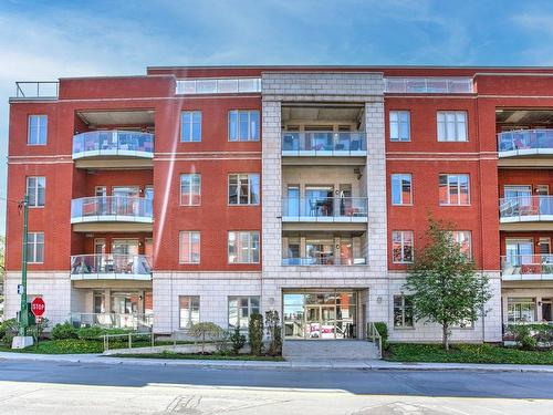 Frontage - 301-150 Ch. Bates, Mont-Royal, QC - Outdoor With Facade