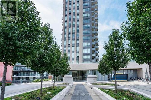 2310 - 36 Park Lawn Road, Toronto, ON - Outdoor With Balcony