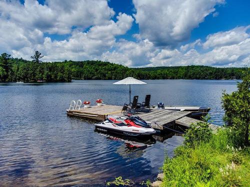 Bord de l'eau - 15 Ch. De L'Élan, Val-Des-Monts, QC - Outdoor With Body Of Water With View