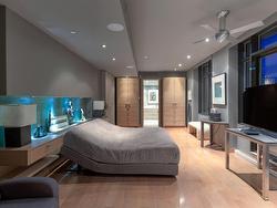 Master bedroom - 