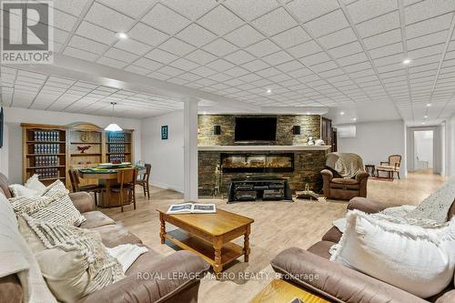 18 Stoney Brae Drive, Brant (South Dumfries), ON - Indoor With Fireplace