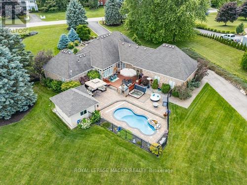 18 Stoney Brae Drive, Brant (South Dumfries), ON - Outdoor With In Ground Pool With View