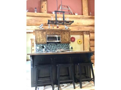 2850 Black Bear Crescent, Kimberley, BC - Indoor Photo Showing Kitchen