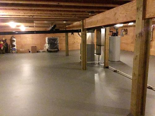 2850 Black Bear Crescent, Kimberley, BC - Indoor Photo Showing Basement