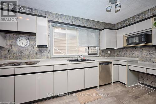 84 Merritt Street, St. Catharines, ON - Indoor Photo Showing Kitchen With Double Sink