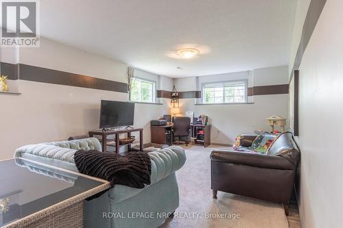 107 Colbeck Drive, Welland, ON - Indoor