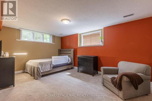 107 Colbeck Drive, Welland, ON - Indoor Photo Showing Bedroom