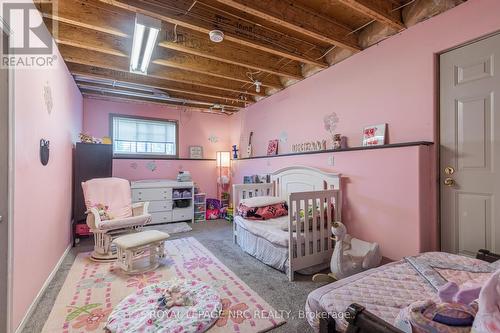 107 Colbeck Drive, Welland, ON - Indoor Photo Showing Bedroom