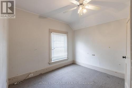 44 Carlisle Street, St. Catharines, ON - Indoor Photo Showing Other Room