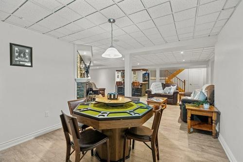 18 Stoney Brae Drive, Brant, ON - Indoor Photo Showing Dining Room